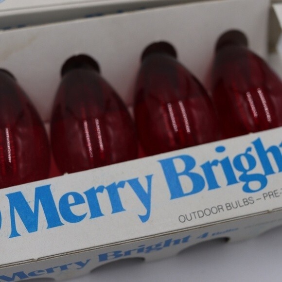 Lot of 14 C9 Christmas Light Bulbs Red, Green, Blue, White — Opaque & Transparen - Picture 11 of 13